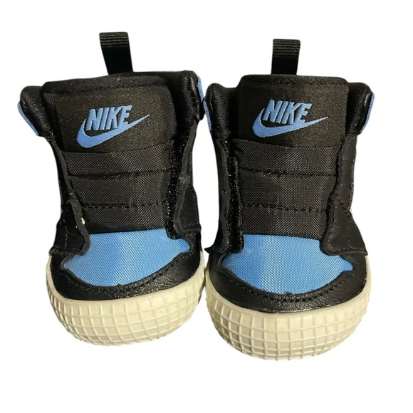 Air Jordan crib bootie - Picture 2 of 3